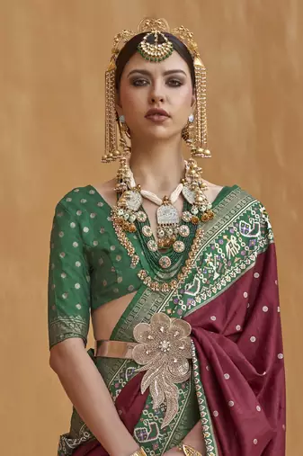 Elora Woven Designed Patola Silk Blend Saree (Dark Maroon)