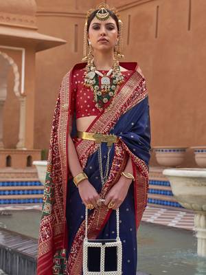 Elora Woven Designed Patola Silk Blend Saree (Indigo Blue) 3