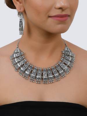 Temple oxidised silver plated necklace 2