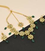 Gold-plate white & green kundan-studded & pearl beaded jadau jewellery set
