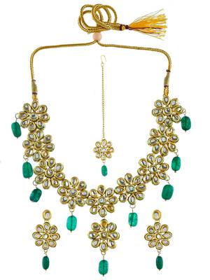 Gold-plate white & green kundan-studded & pearl beaded jadau jewellery set 3