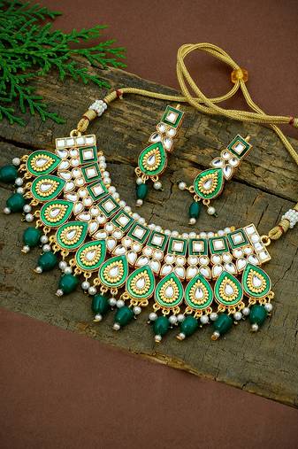 Gold plated kundan handcrafted jewelleryset