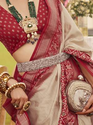 Elora ethnic wear printed patola silk saree (beige) 4