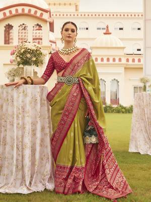 Elora Ethnic Wear Printed Patola Silk Blend Saree (Lemon Green) 1