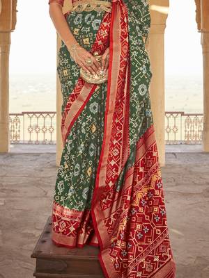 Elora Gold Printed Patola Silk Blend Saree For Women (Pine Green) 4