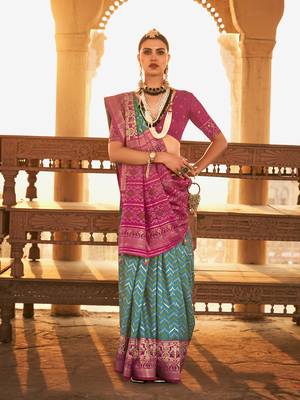 Elora  Gold Printed Patola Silk Blend Saree For Women (Aqua Blue) 1