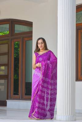 Purple bandhani saree set (stitched blouse) 2
