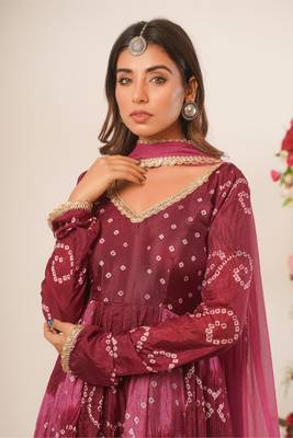 Mauve bandhani anarkali kurti with dupatta 3