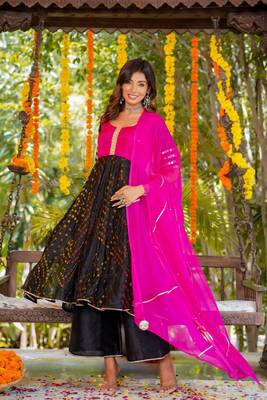 Black bandhani anarkali set with dupatta 1