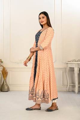 Premium cotton hand print light embaroidery work kurtis 3