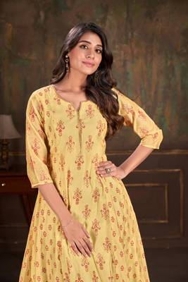 Premium stylish printed cotton kurti 3