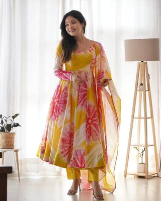 Lamon Yellow Colour Soft Tabi Silk Stitched Gown 1