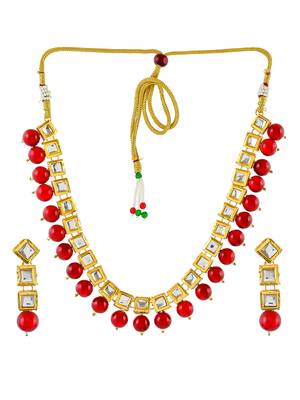 Women gold-plated & red kundan stone-studded jewellery set 3