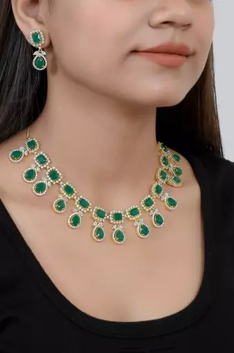 Emerald green american diamond necklace set