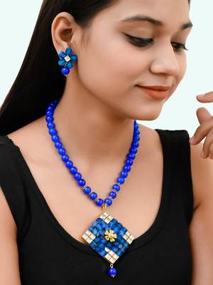 Blue beads pendant set with earrings 2