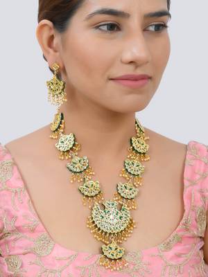 gold-plated green & white kundan studded jewellery set 2