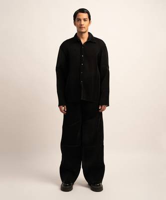 The timeless chaos trousers 1