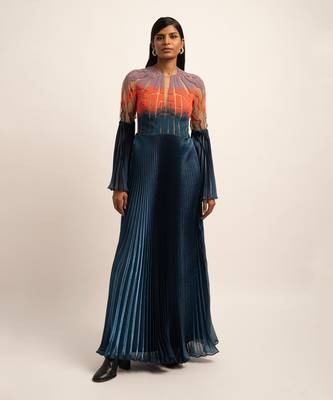 The luminous flutter gown suite 1