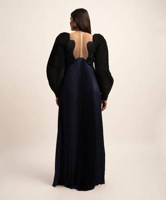 The elysian inception gown suite 3