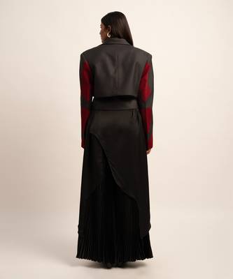 The seraphic symphony cropped blazer 4
