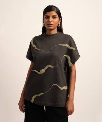 The luxe splendor t-shirt 5