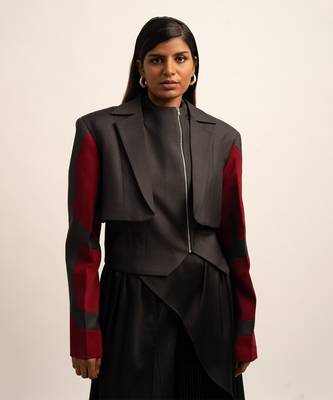 The seraphic symphony cropped blazer 5
