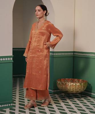 Amber zari  kurta pant set 3
