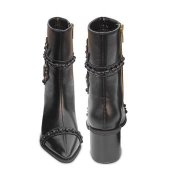 Black embroidery dloce vita boots 3