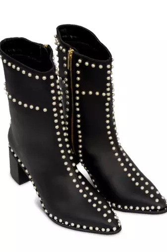 Black embroidery the pearl boots
