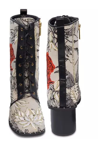 Black embroidery wild side boots