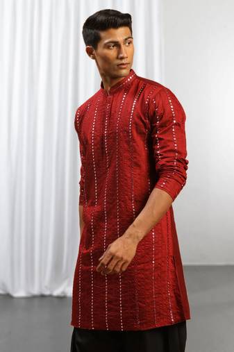 Maroon Viscose Embroidered Mirror work kurta