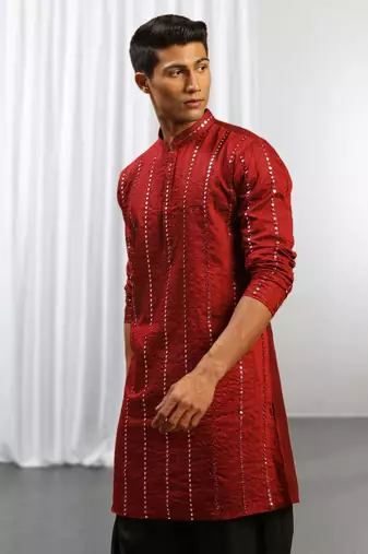 Maroon Viscose Embroidered Mirror work kurta