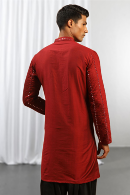 Maroon Viscose Embroidered Mirror work kurta 3