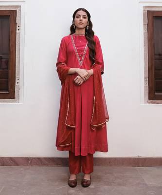 Aabroo kurta set 1
