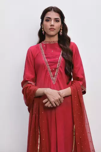 Aabroo kurta set