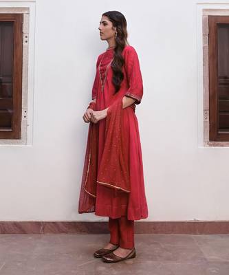 Aabroo kurta set 4
