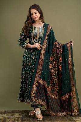 Women's Rayon Floral Print Kurti Pant with Dupatta Set 1