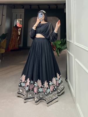 Black Colour Wedding Special Crop Top Lehenga 3