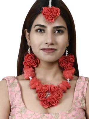 Red gota patti flower jewellry set for haldi & mehndi 2