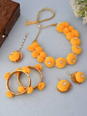 Haldi artificial flower jewellery set 1