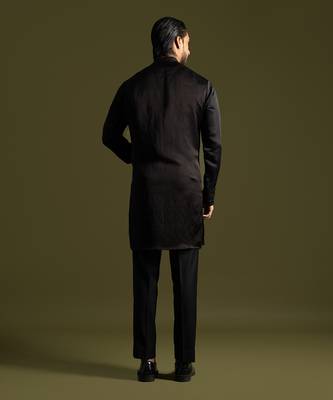 Black smocking detailed kurta with slim fit pants 5