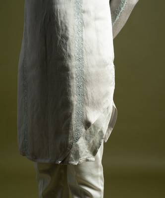 Oyster grey linen satin kurta with cream pant 5