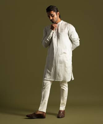 Light grey full sleeves kurta with slim fit pants 1