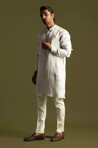 Light grey full sleeves kurta with slim fit pants