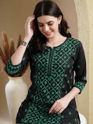 Hand Embroidered Black And Green Cotton Lucknowi Chikankari Indian Women Straight Kurti 2