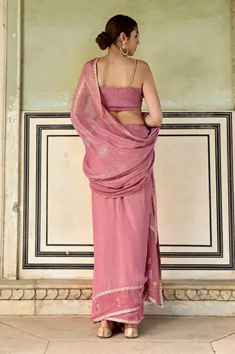 Kumudni saree set