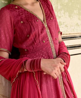 Surkh kurta set 4