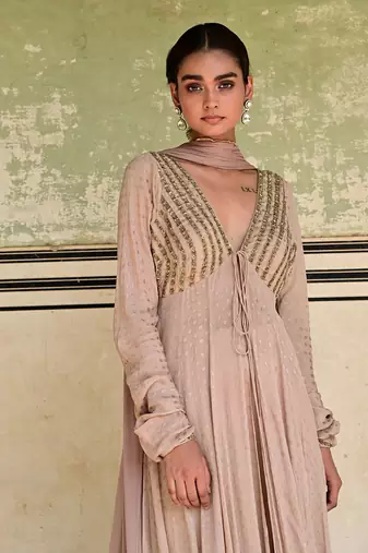 Gulnaar kurta set