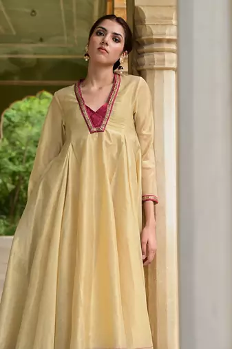Zareen kurta & pant set