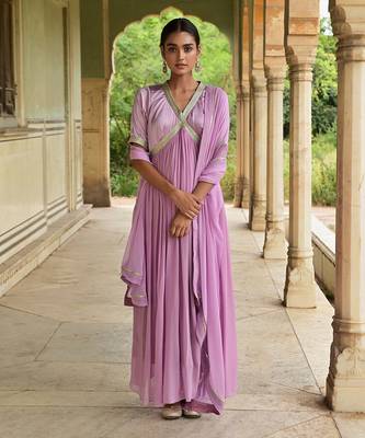 Kumudni anarkali set 1